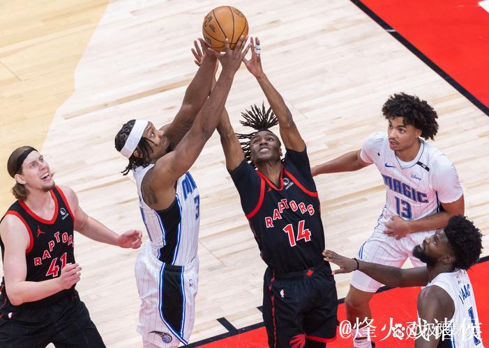 梅尔顿:我们必须把握得分机会,篮球比赛本质是对球权争夺 梅尔顿:我们必须把握得分机会,篮球比赛本质是对球权争夺